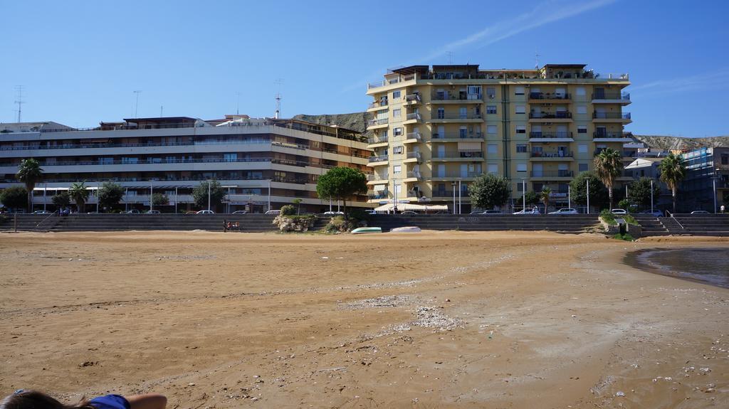 Bed and Breakfast Lullymia à Crotone Extérieur photo